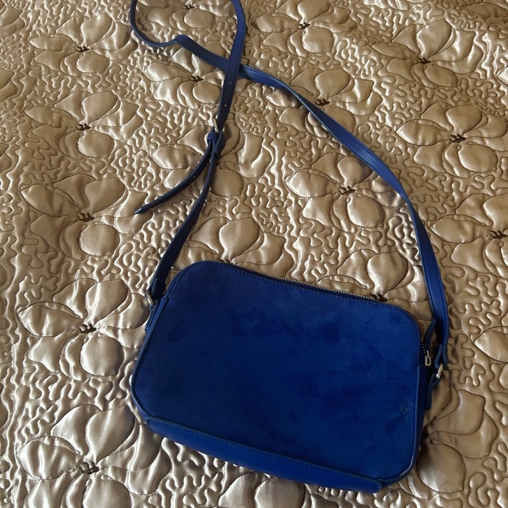 Old Navy Blue Crossbody Bag with Flap Closure